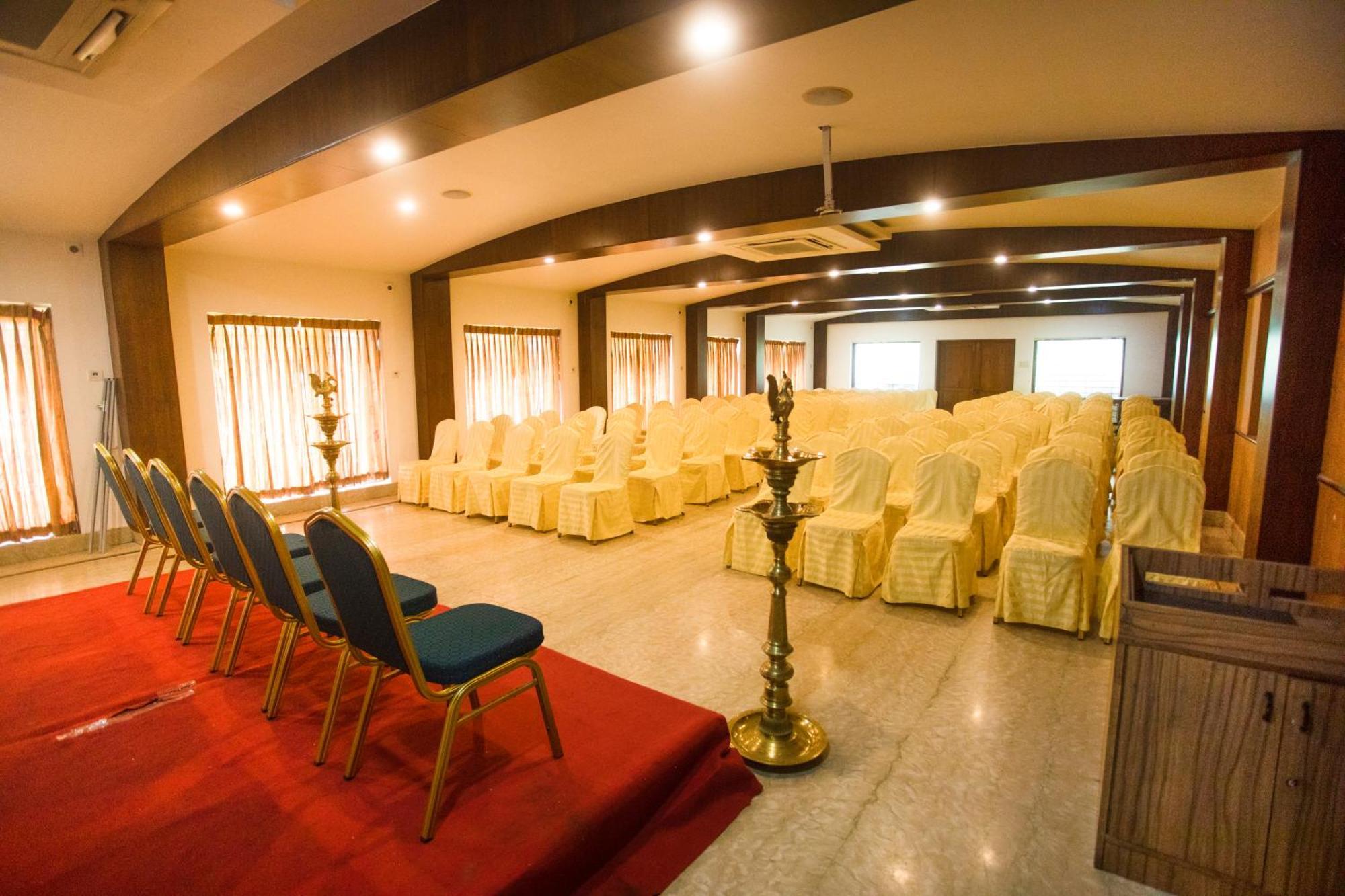 Saaral Resort Kuttālam Exterior foto